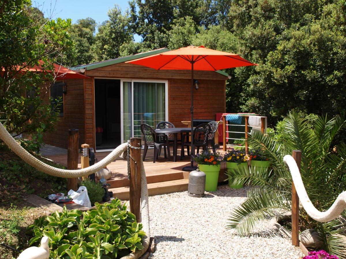 Le Petit Chalet Porticcio  Bagian luar foto